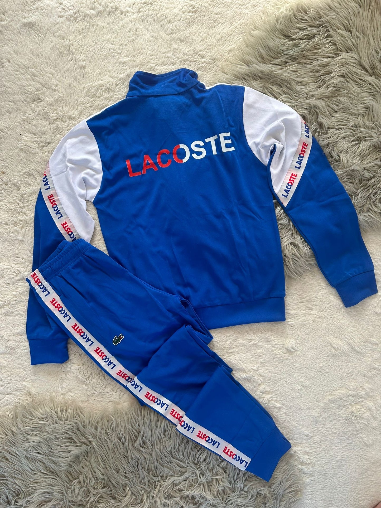LACOSTE