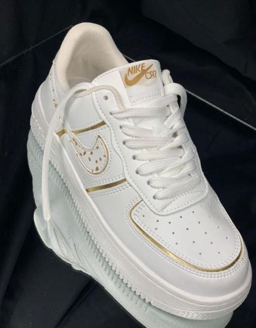 AF1
