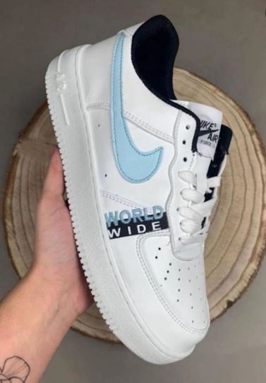 AF1